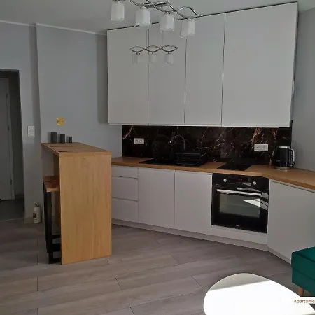 Apartament Nadolnik Bezplatny Parking Klucze W Skrytce Rachunek Poznan