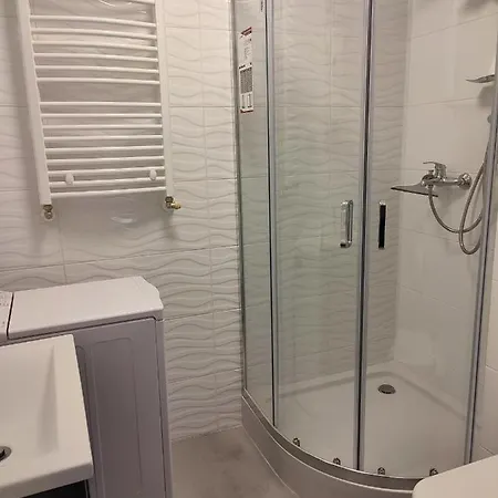Apartament Nadolnik Bezplatny Parking Klucze W Skrytce Rachunek Poznan