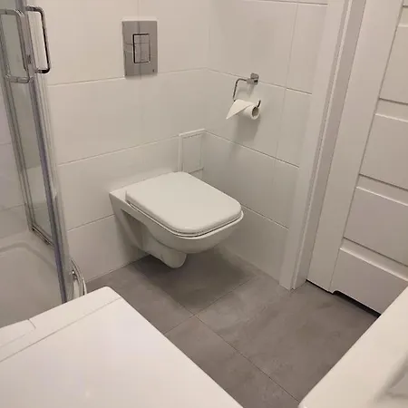 Apartament Nadolnik Bezplatny Parking Klucze W Skrytce Rachunek * Poznan