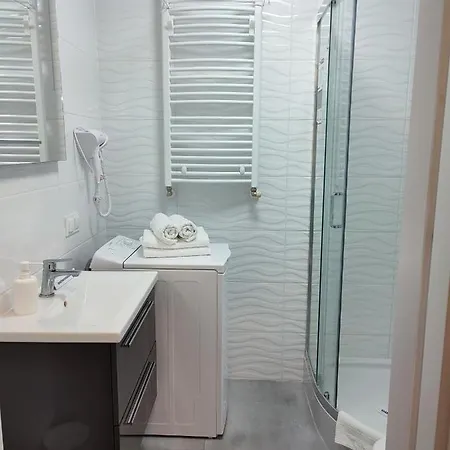 Apartment Apartament Nadolnik Bezplatny Parking Klucze W Skrytce Rachunek